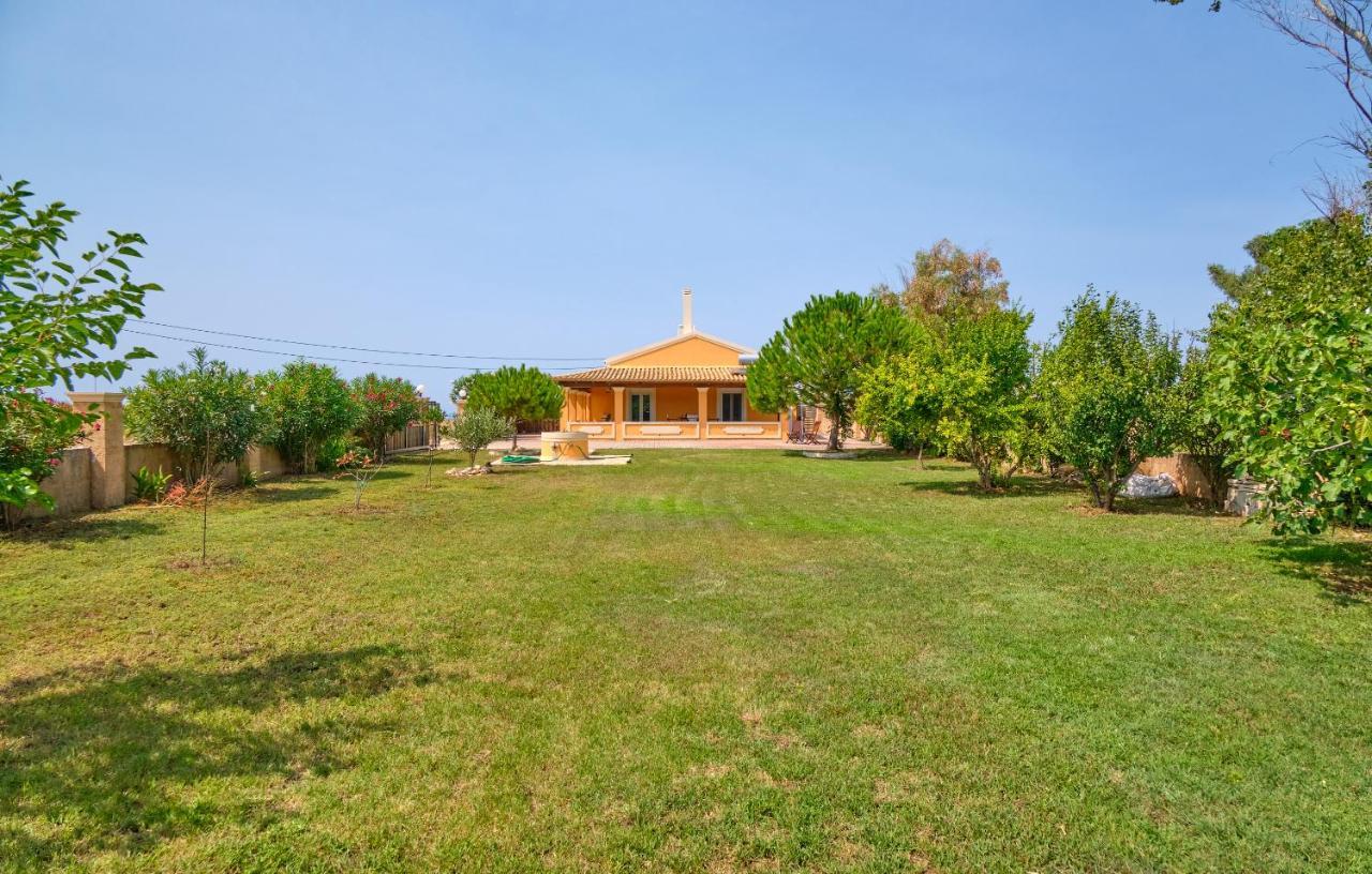 Drosia Beach House Almyros Corfu Almiros Beach Bagian luar foto